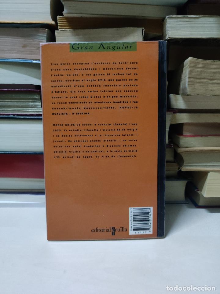 Libros de segunda mano: ELS ESCARABATS VOLEN AL CAPVESPRE - Foto 2