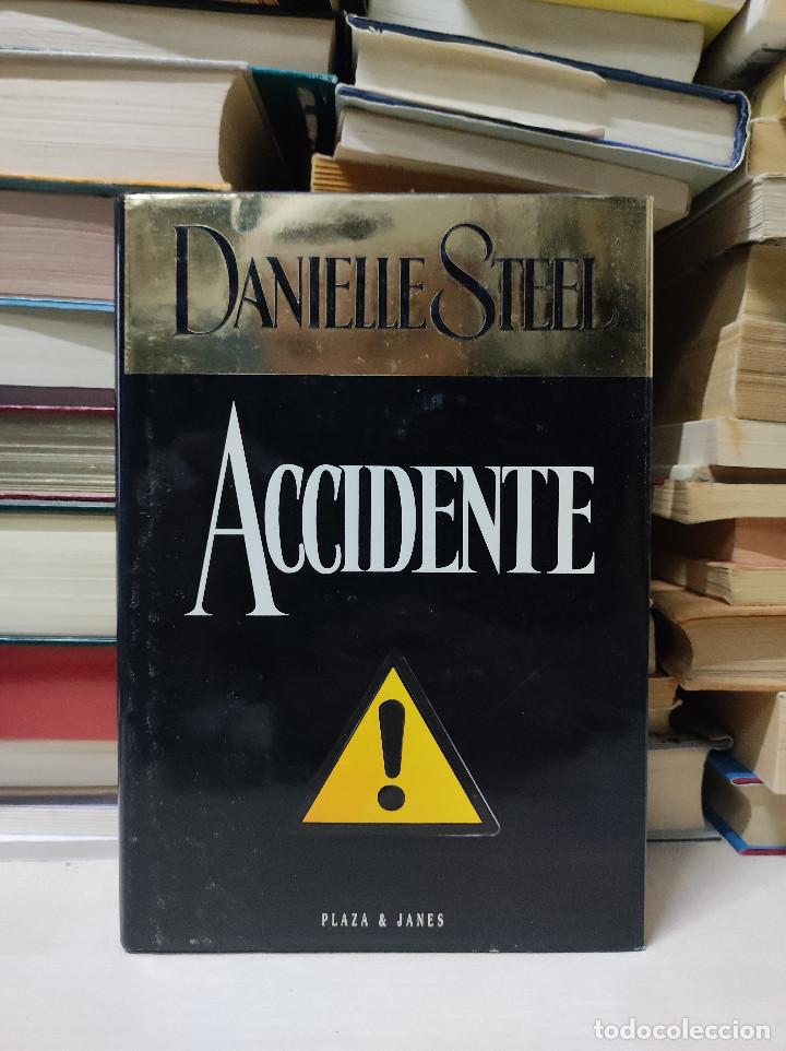 Libros de segunda mano: ACCIDENTE DANIELLE STEEL - Foto 1