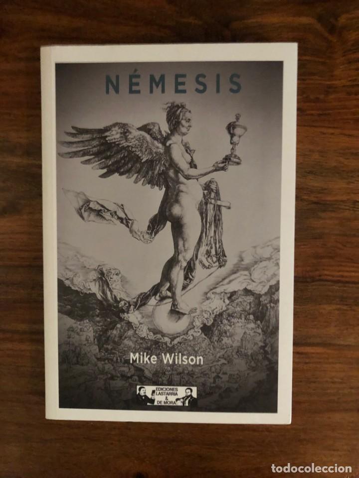 Libros de segunda mano: N&eacute;mesis. Mike Wison. Ediciones Lastarria - Foto 1