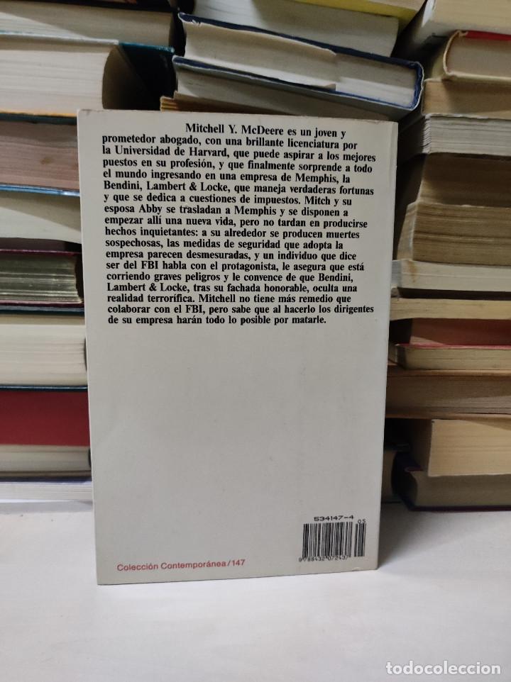 Libros de segunda mano: LA TAPADERA JOHN GRISHAM - Foto 2