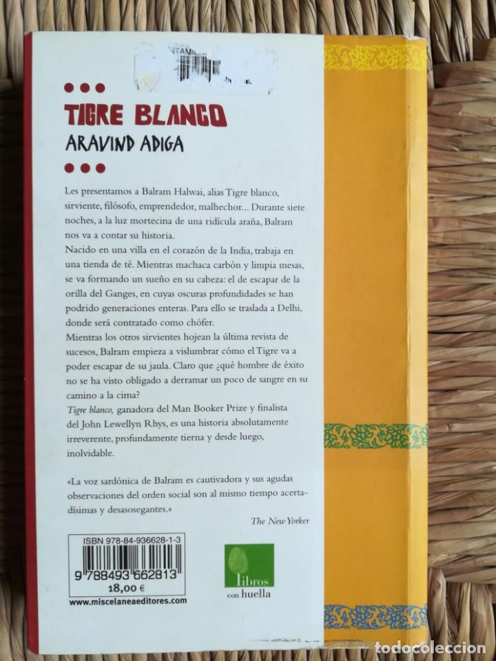 Libros de segunda mano: Tigre blanco. Aravind Adiga - Foto 2