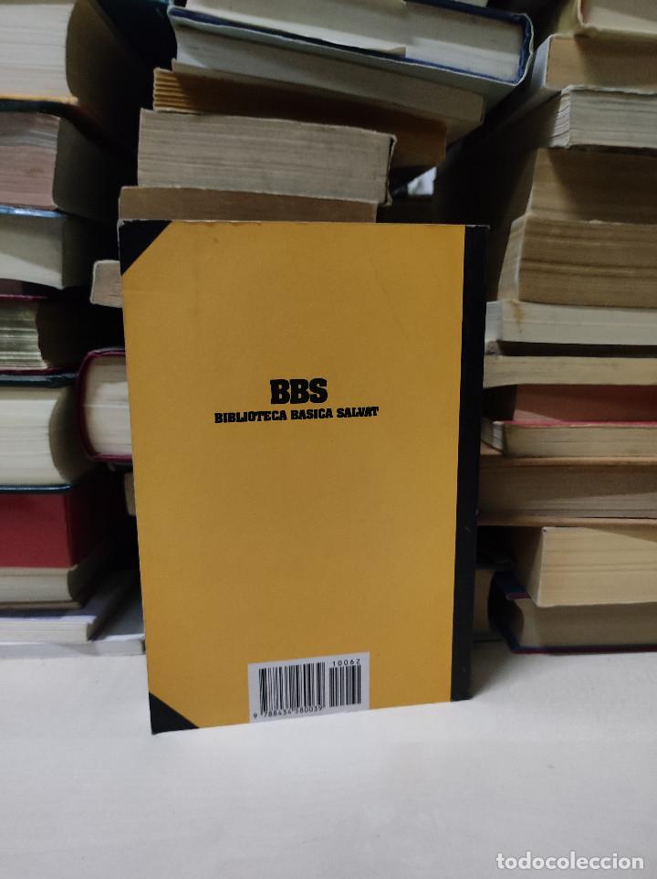 Libros de segunda mano: ROBINS&Oacute;N CRUSOE DANIEL DEFOE - Foto 2