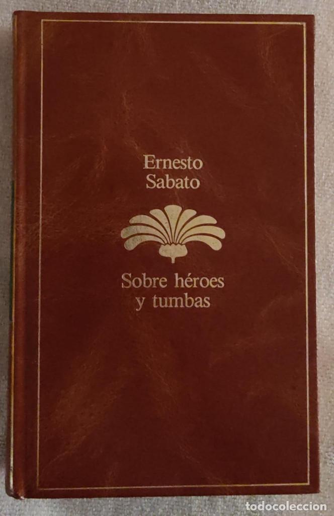 Libros de segunda mano: SOBRE H&Eacute;ROES Y TUMBAS. - Foto 1