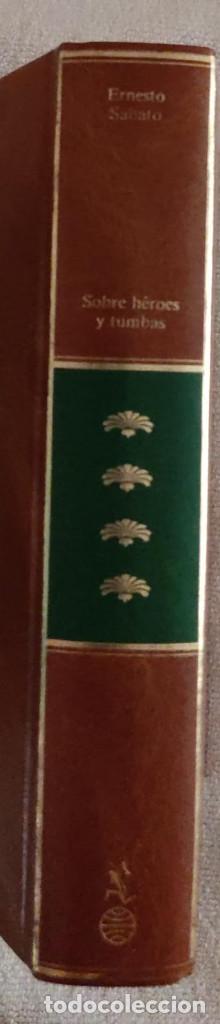 Libros de segunda mano: SOBRE H&Eacute;ROES Y TUMBAS. - Foto 2