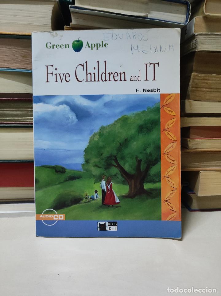 Libros de segunda mano: FIVE CHILDREN AND IT E. NESBIT - Foto 1