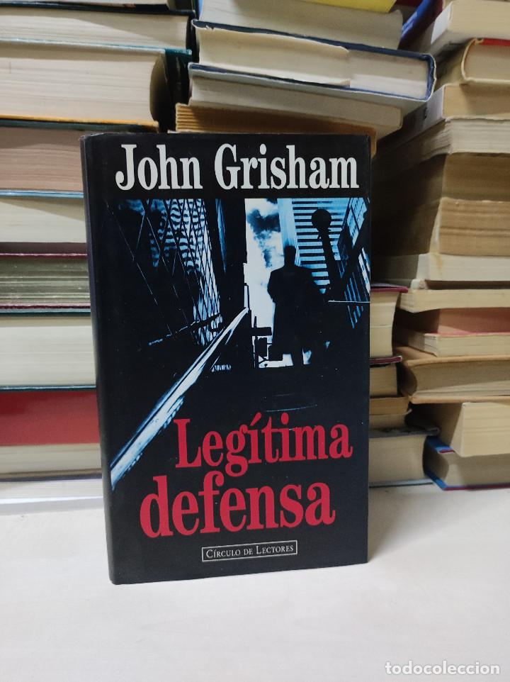 Libros de segunda mano: LEG&Iacute;TIMA DEFENSA JOHN GRISHAM - Foto 1