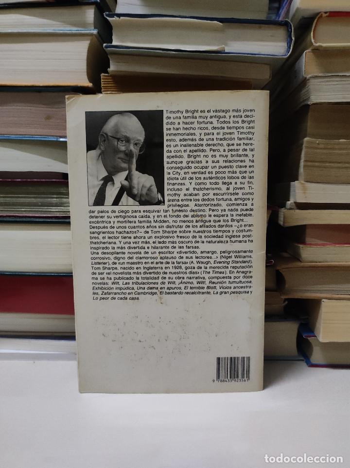 Libros de segunda mano: LO PEOR DE CADA CASA TOM SHARPE - Foto 2
