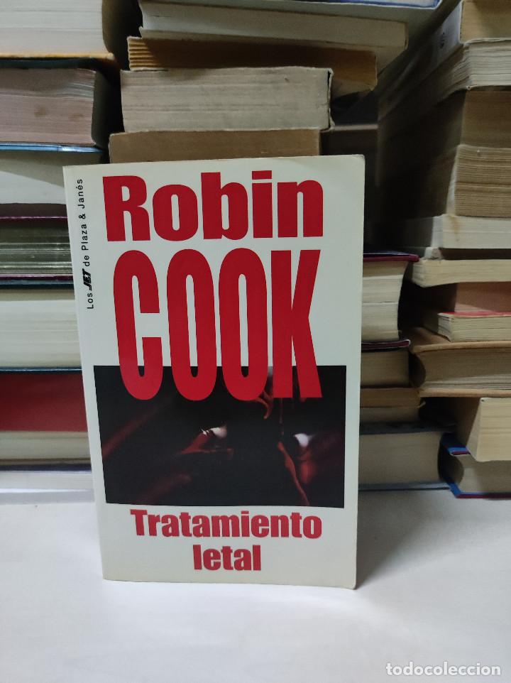 Libros de segunda mano: TRATAMIENTO LETAL ROBIN COOK - Foto 1