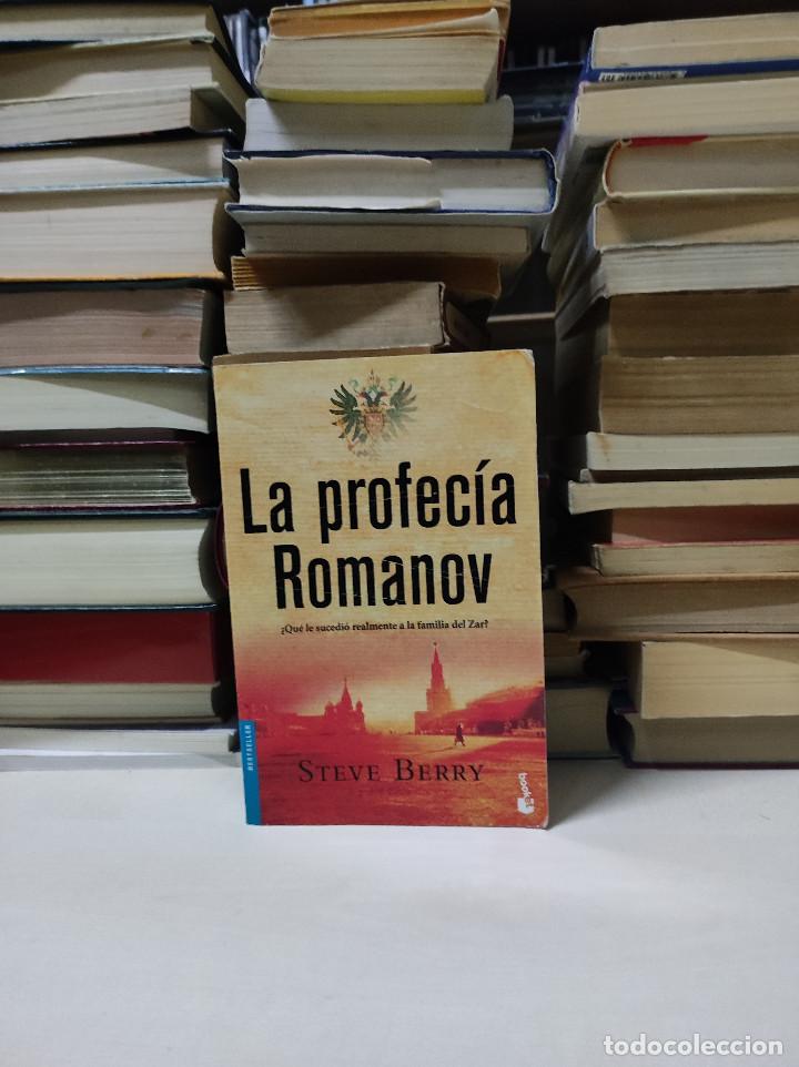 Libros de segunda mano: LA PROFEC&Iacute;A STEVE BERRY - Foto 1