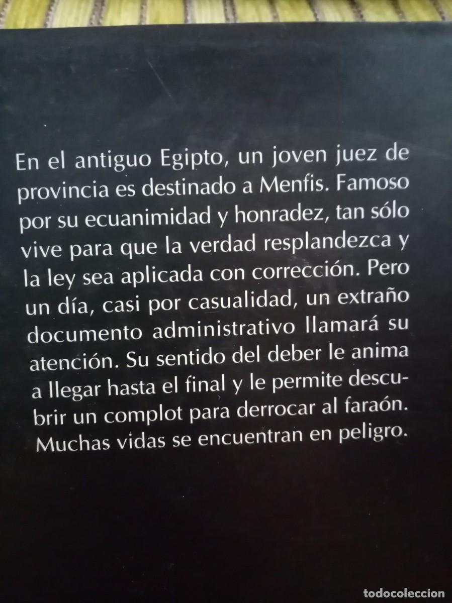 Libros de segunda mano: LA PIR&Aacute;MIDE ASESINADA - Foto 4