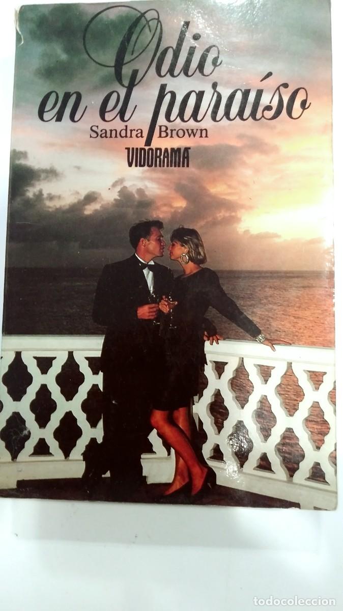 Libros de segunda mano: Odio en el parsiso Sandra Brown - Foto 1