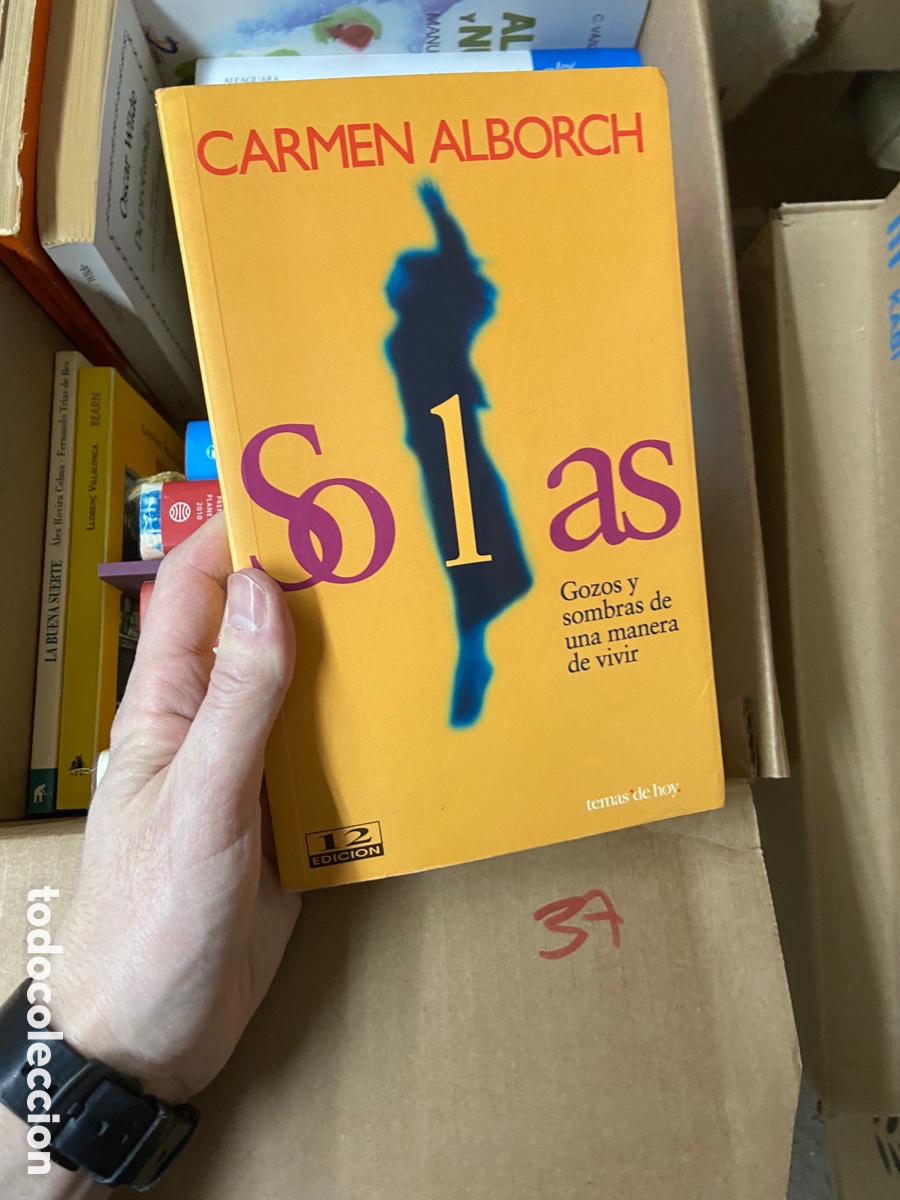 Libros de segunda mano: Caja37 CARMEN ALBORCH solas - Foto 1