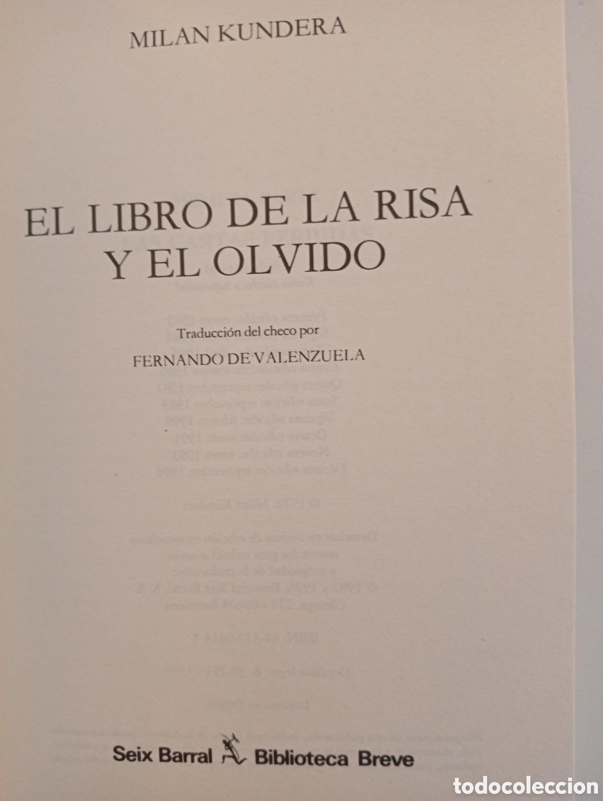 Libros de segunda mano: El libro de la risa y el olvido / Milan Kundera - Foto 2