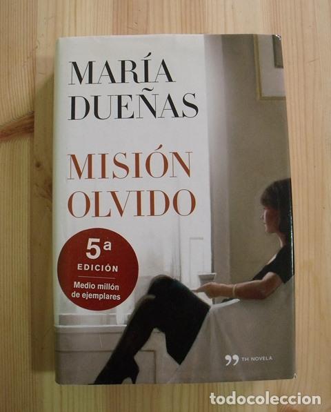 Libros de segunda mano: Libro Misi&oacute;n Olvido - Mar&iacute;a Due&ntilde;as - Foto 1