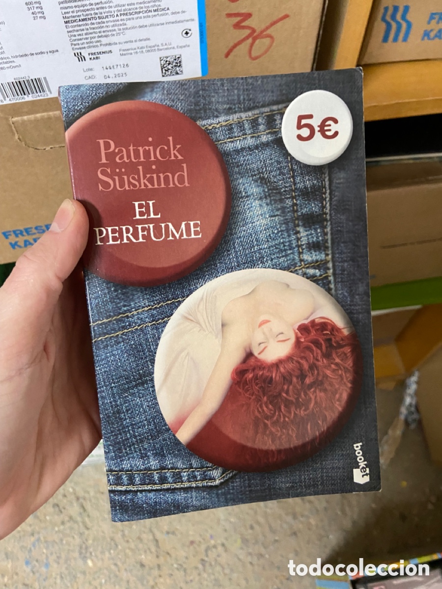 Libros de segunda mano: Caja36 Patrick S&uuml;skind EL PERFUME - Foto 1