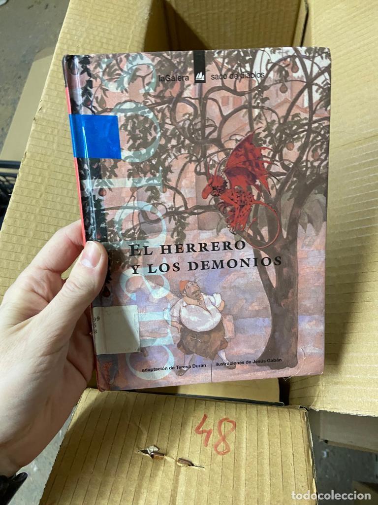 Libros de segunda mano: Caja48 el herrero y los demonios