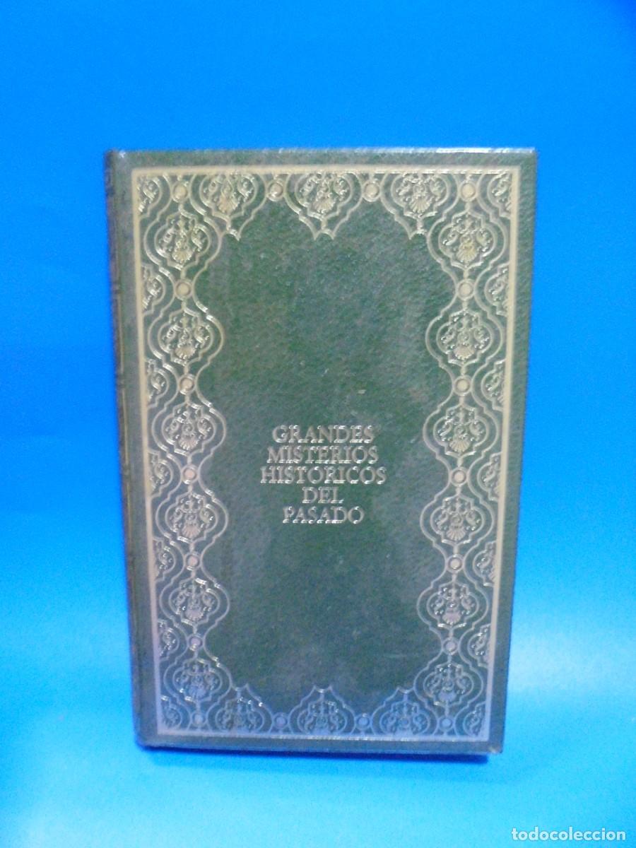Libri di seconda mano: LA SANGRIENTA GUERRA DE LAS DOS ROSAS. CABEZA DE VACA EXPLORADOR A LA FUERZA. 1971. PAGS : 237.