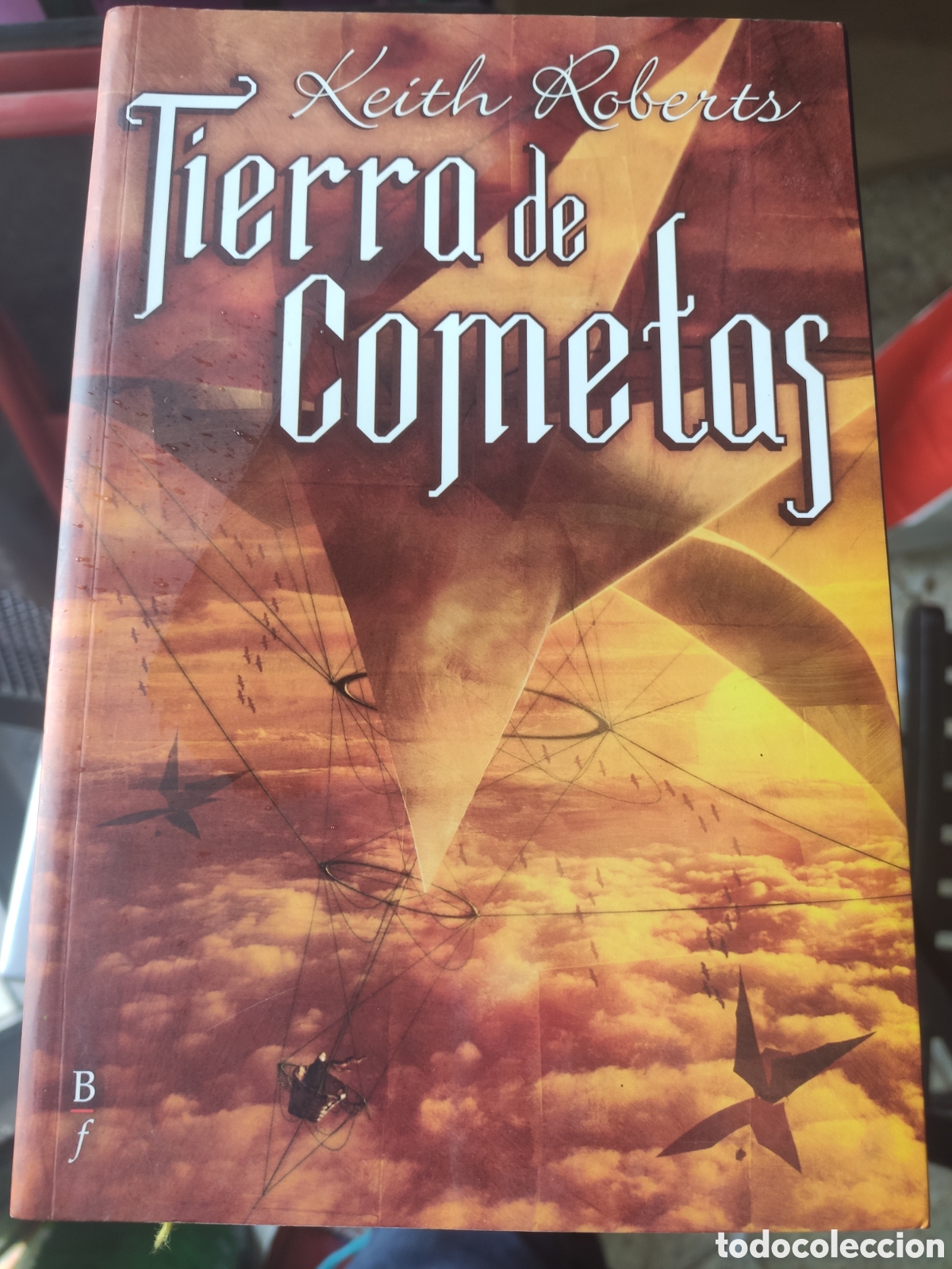 Libros de segunda mano: TIERRA DE COMETAS. KEITH ROBERTS. - Foto 1