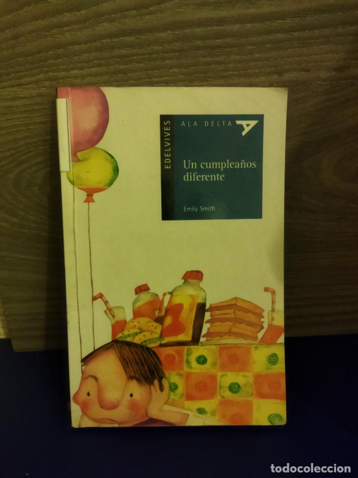 Libros de segunda mano: Un cumplea&ntilde;os diferente - Foto 1