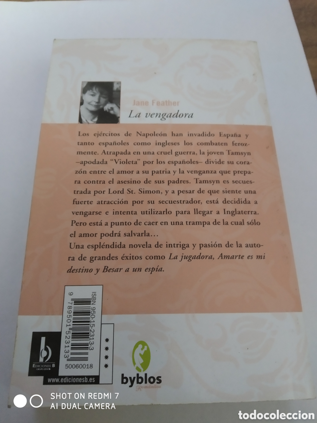 Libros de segunda mano: JANE FEATHER / LA VENGADORA - Foto 2