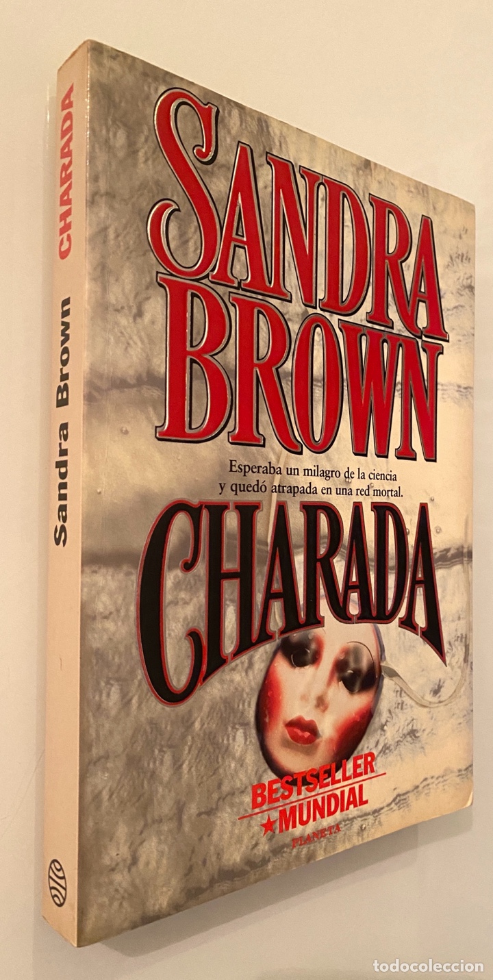 Libros de segunda mano: Charada - BROWN, Sandra - Foto 1