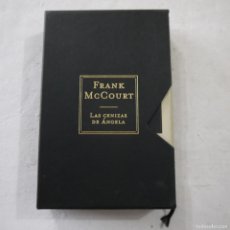 Libros de segunda mano: LAS CENIZAS DE ÁNGELA - FRANK MCCOURT - DEBOLSILLO EN CAJA CONTENEDORA - 2004 - 1.ª EDICIÓN