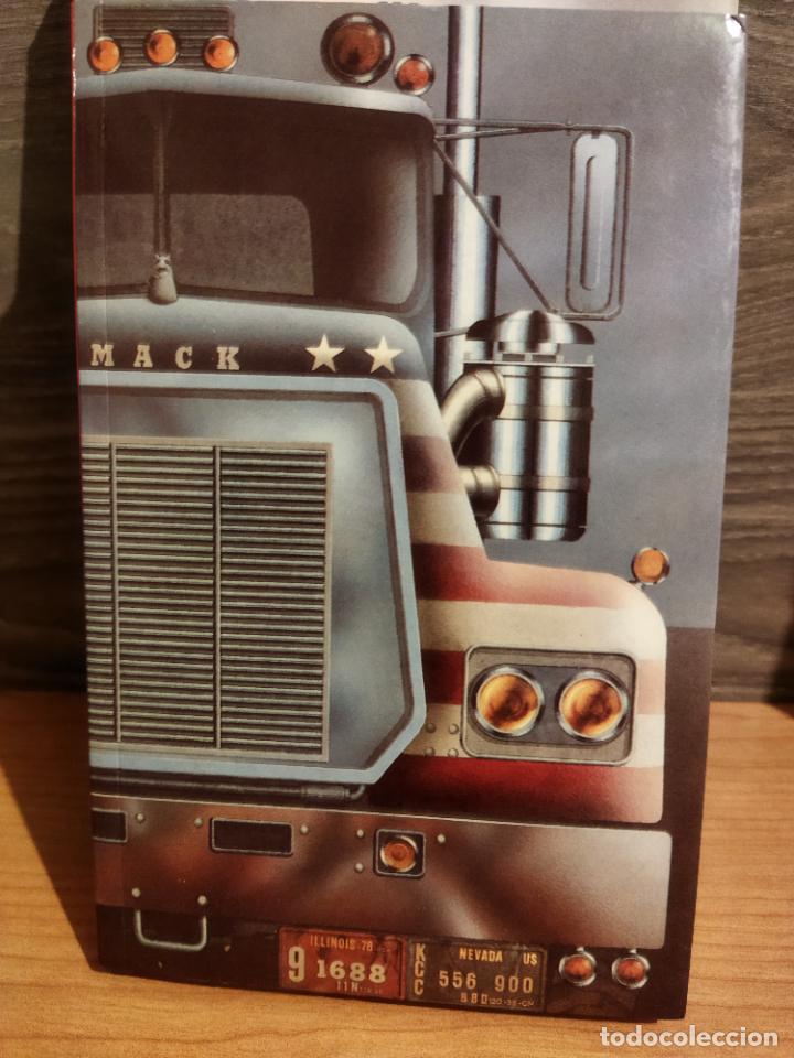 Libros de segunda mano: Buitres - Foto 1
