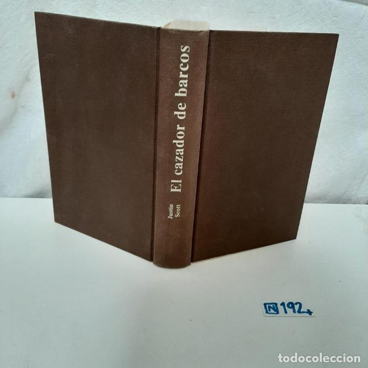 Libros de segunda mano: El cazador de barcos - Foto 1
