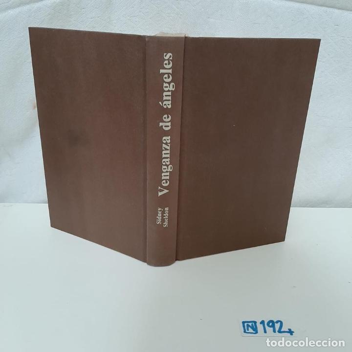 Libros de segunda mano: Venganza de &aacute;ngeles - Foto 1