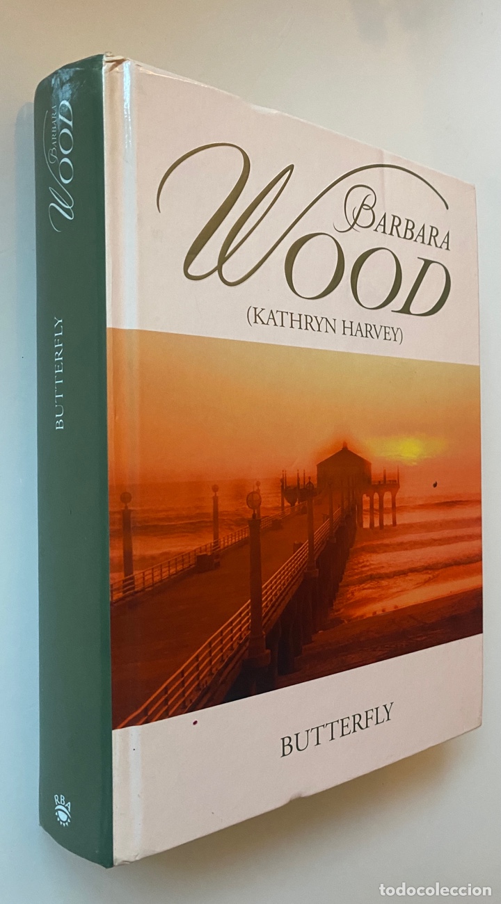 Libros de segunda mano: Butterfly - WOOD, B&aacute;rbara - Foto 1