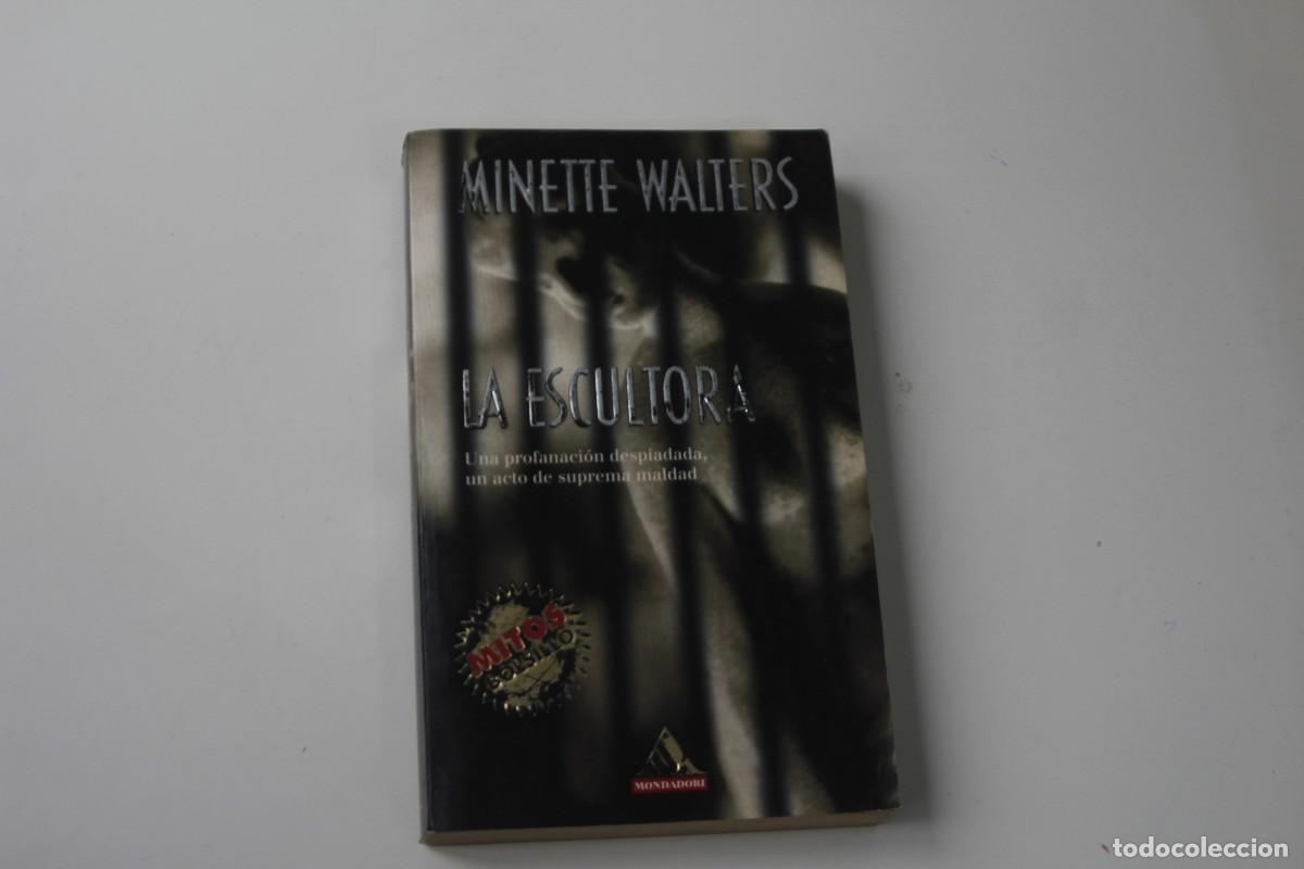 Libros de segunda mano: LA ESCULTORA - Foto 1