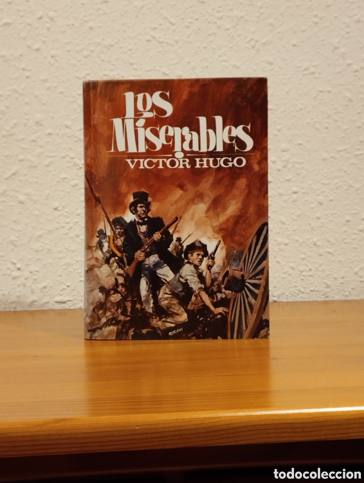 Libros de segunda mano: Los Miserables de V&iacute;ctor Hugo - Foto 1