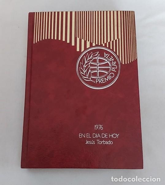 Libros de segunda mano: Jes&uacute;s Torbado - En el d&iacute;a de hoy - Foto 1