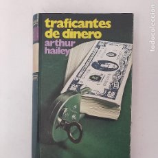Libros de segunda mano: TRAFICANTES DE DINERO. Lote 402344024