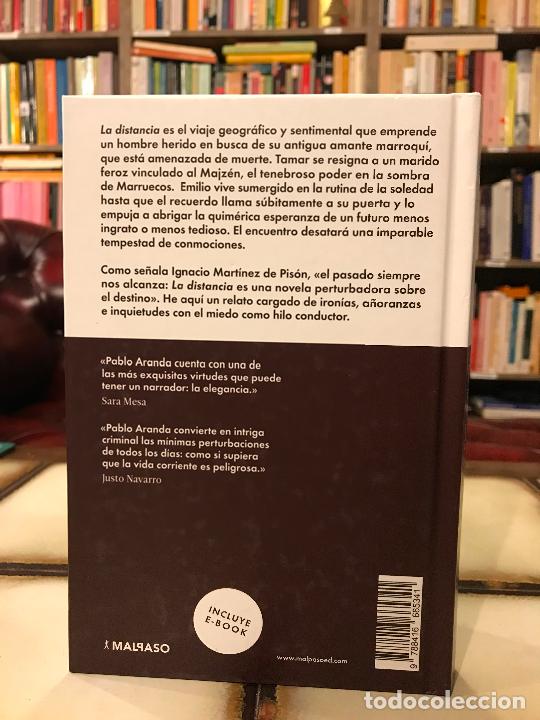 Libros de segunda mano: La distancia. Pablo Aranda. - Foto 2