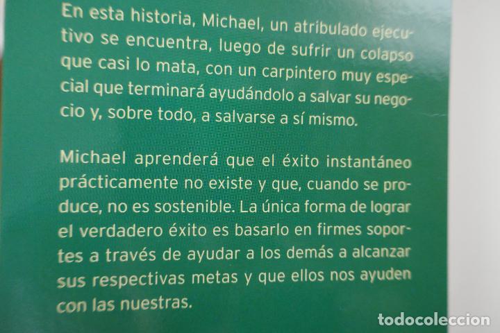 Libros de segunda mano: El carpintero - Jon Gordon - COMO NUEVO - Foto 5