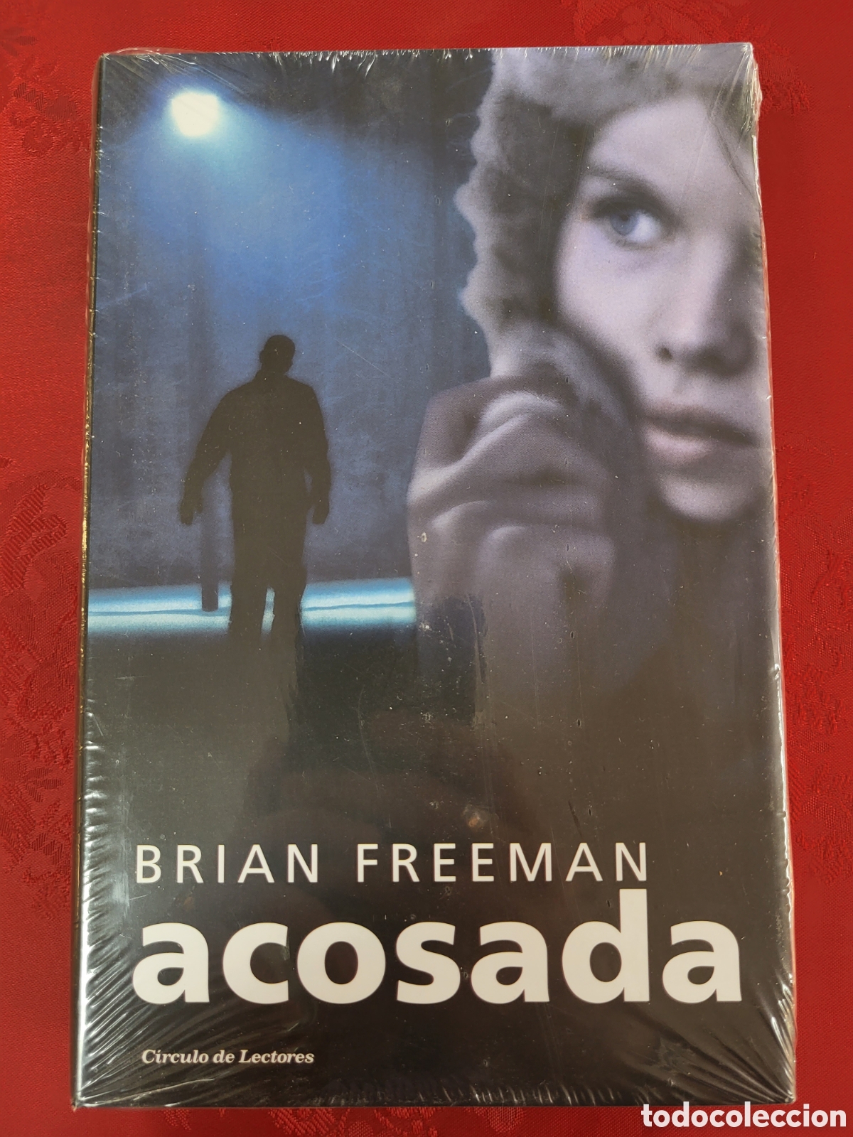 Libros de segunda mano: ☆ PRECINTADO. ACOSADA (BRIAN FREEMAN) CIRCULO DE LECTORES - Foto 1