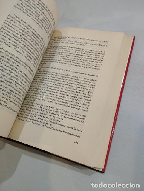 Libros de segunda mano: John Le Carr&eacute; - La casa rusia - Foto 2