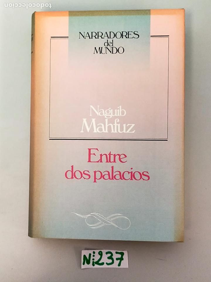 Libros de segunda mano: Entre dos Palacios - Foto 1