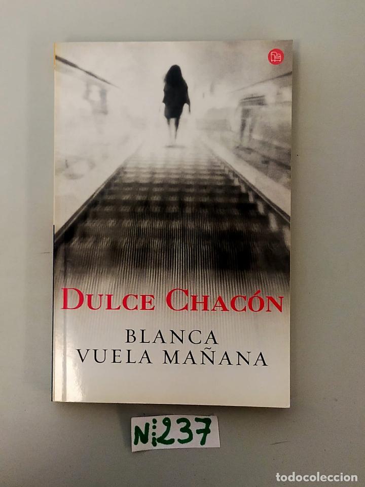 Libros de segunda mano: Blanca vuela ma&ntilde;ana - Foto 1