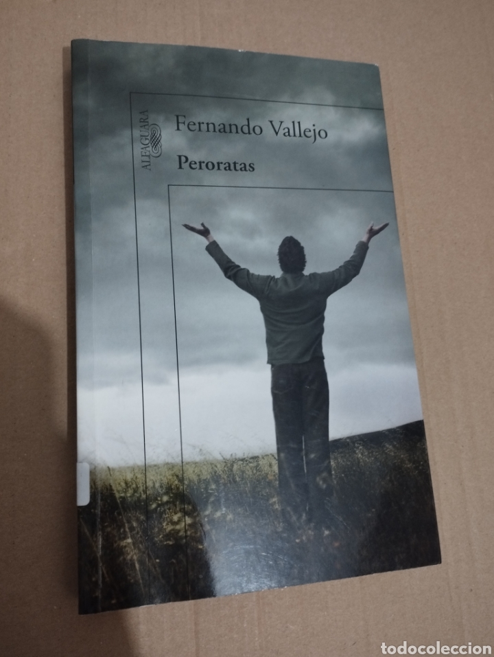 Libros de segunda mano: PERORATAS (FERNANDO VALLEJO) - Foto 1