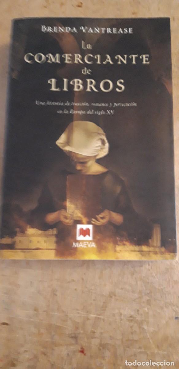 Libros de segunda mano: 1 NOVELA DE ** LA COMERCIANTE DE LIBROS **- BRENDA VANTREASE, 2008 MAEVA. ED. - Foto 1