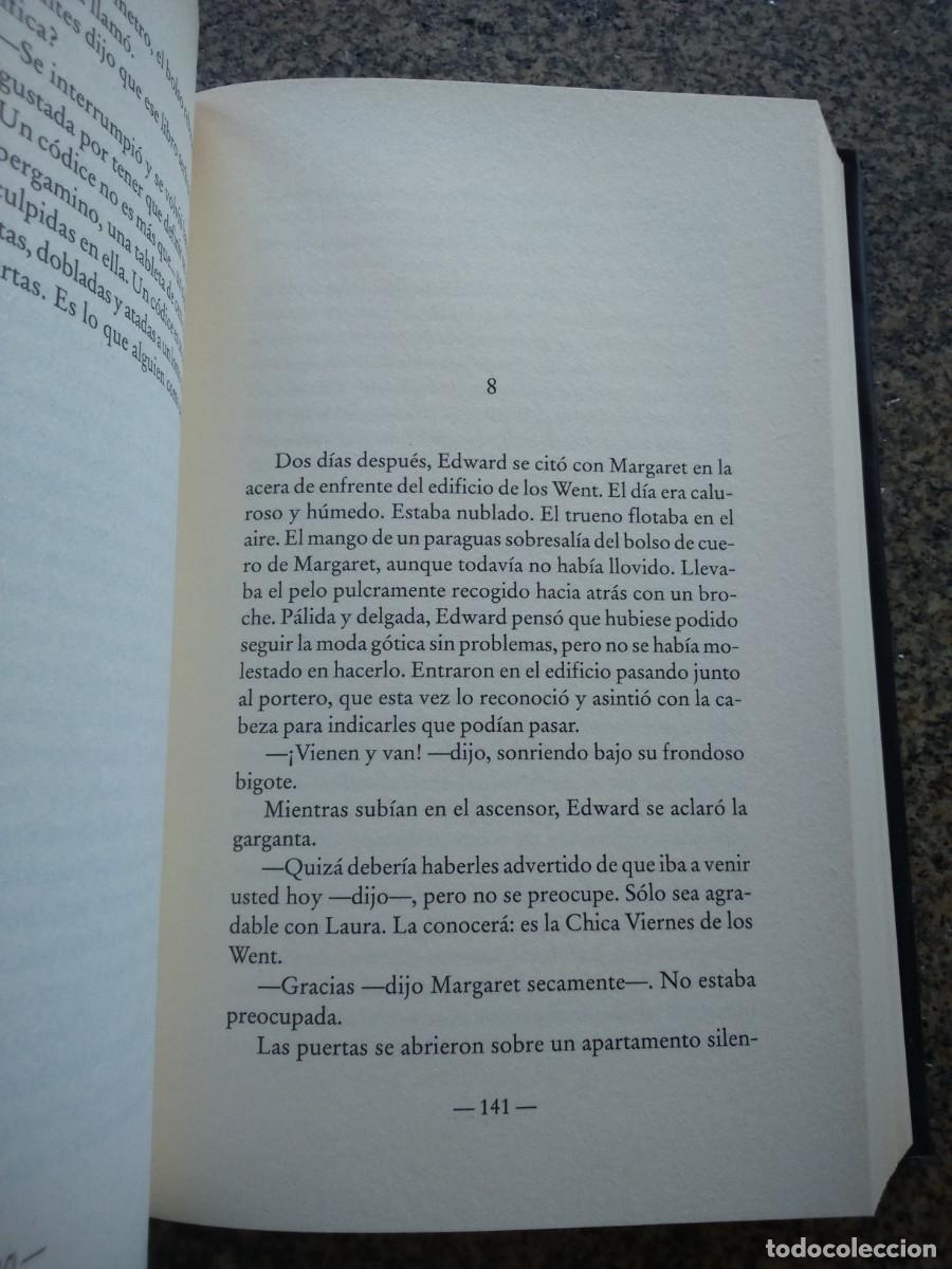 Libros de segunda mano: EL CODICE SECRETO -- LEV GROSSMAN -- EDICIONES B 2004 -- - Foto 2