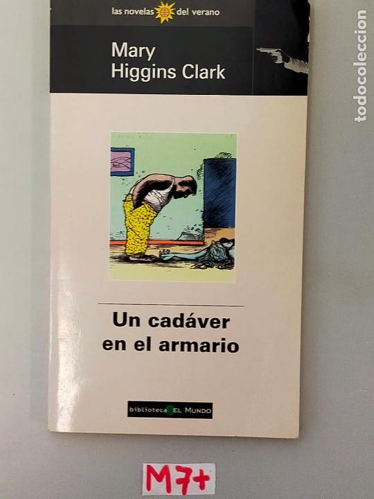 Libros de segunda mano: Un cadaver en el armario - Foto 1