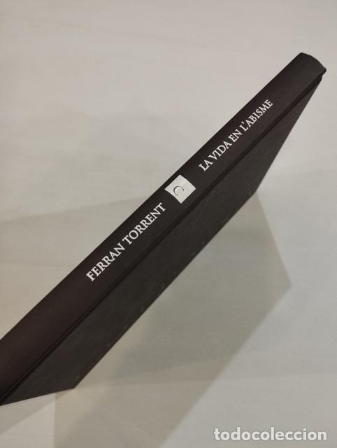 Libros de segunda mano: Ferran Torrent - La vida en labisme - Foto 1