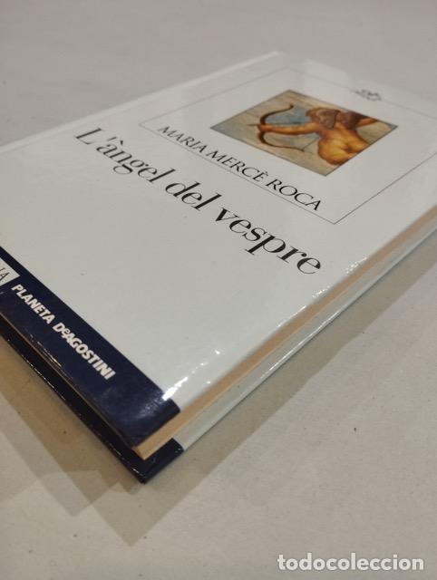 Libros de segunda mano: Maria Merc&egrave; Roca - L&agrave;ngel del vespre - Foto 2