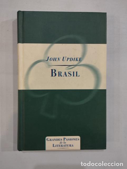 Libros de segunda mano: John Updike - Brasil - Foto 1
