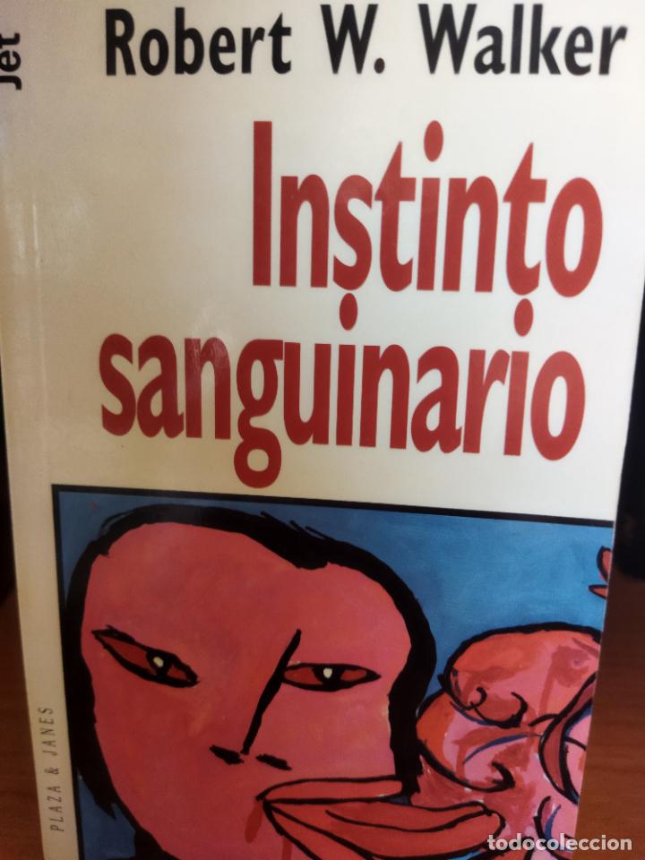 Libros de segunda mano: Instinto sanguinario - Foto 1
