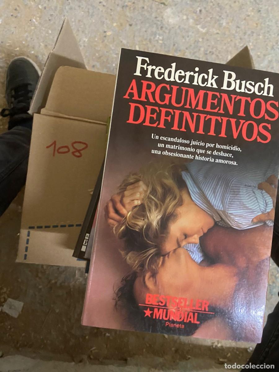 Libros de segunda mano: CAJA108 ARGUMENTOS DEFINITIVOS, FREDERICK BUSCH - Foto 1