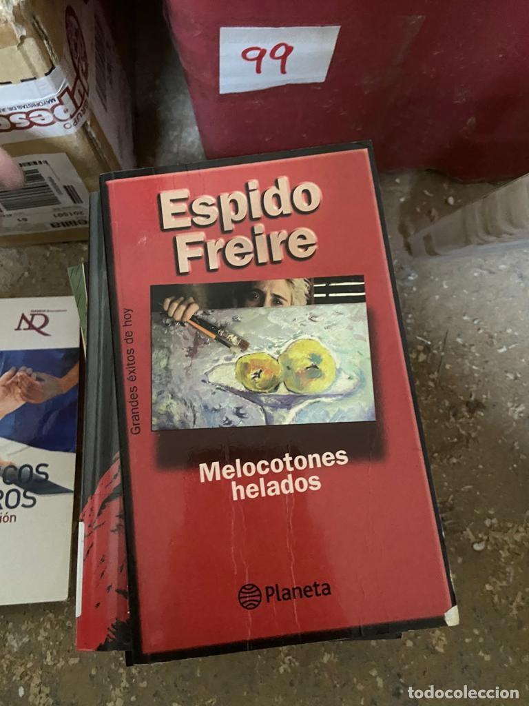 Second hand books: CAJA99 ESPIDO FREIRE, MELOCOTONES HELADOS